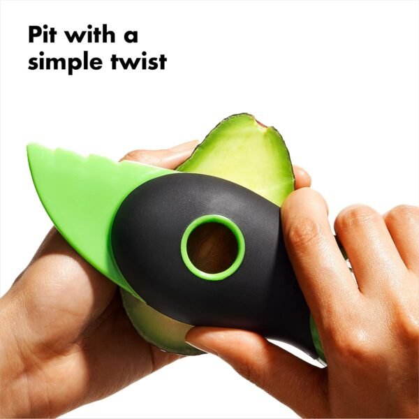 814iLwZIU9L._AC_SL1500_.jpg OXO Good Grips 3-in-1 Avocado Slicer - Green