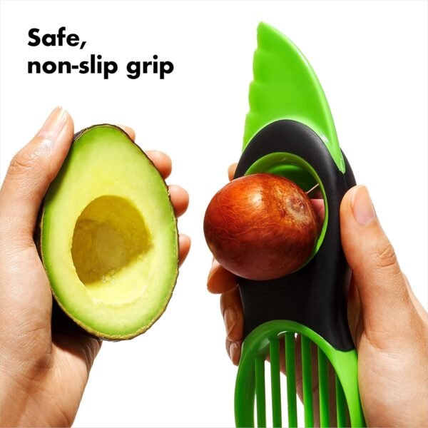 81M6HgqM2yL._AC_SL1500_.jpg OXO Good Grips 3-in-1 Avocado Slicer - Green